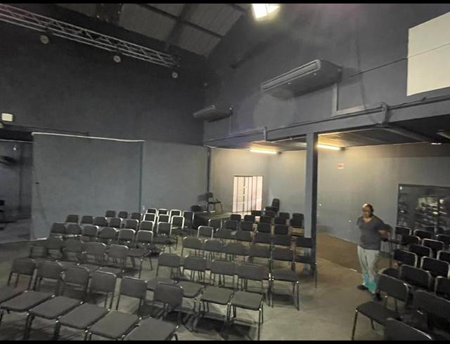 INDUSTRIAL PROPERTY TO RENT IN HENNOPSPARK